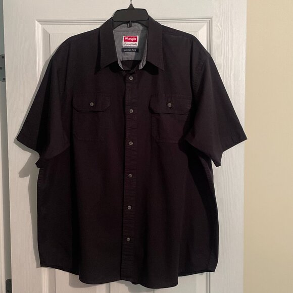 Men's Shirt, Black, Wrangler Premium Comfort Flex, Short Sleeve, Size XL-TG - Picture 1 of 5